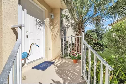 250 Robin Hood Cir #202, Naples, FL 34104 - Photo 5