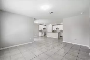 27580 Los Amigos Ln, Bonita Springs, FL 34135 - Photo 3