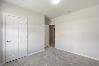 27580 Los Amigos Ln, Bonita Springs, FL 34135 - Photo 17