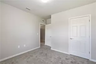 27580 Los Amigos Ln, Bonita Springs, FL 34135 - Photo 11