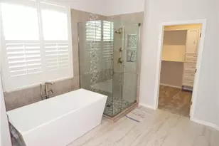349 Sweet Bay Ln, Naples, FL 34119 - Photo 35