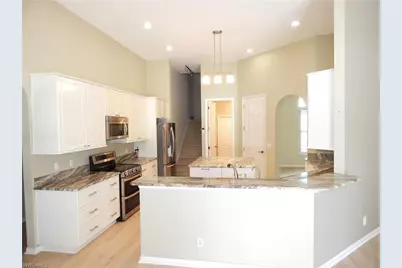 349 Sweet Bay Ln, Naples, FL 34119 - Photo 13
