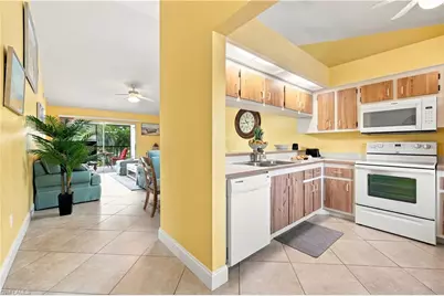 13090 Cross Creek Ct #209, Fort Myers, FL 33912 - Photo 3