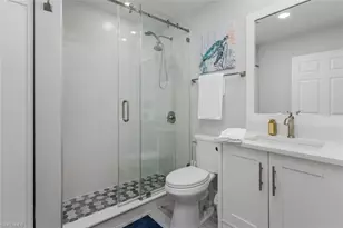 834 Gulf Pavilion Dr, Naples, FL 34108 - Photo 25