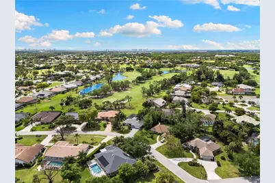 2010 Imperial Golf Course Blvd, Naples, FL 34110 - Photo 41