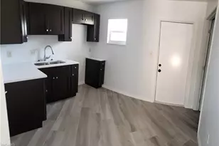 603 Princess St, Fort Myers, FL 33916 - Photo 1