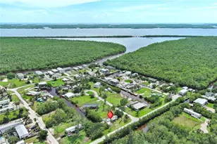 105 Cardinal Ct, Other, FL 34141 - Photo 7