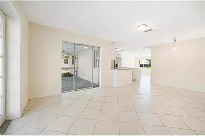 1224 SE 21st Pl, Cape Coral, FL 33990 - Photo 17