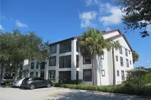 7905 Preserve Cir, Naples, FL 34119 - Photo 1