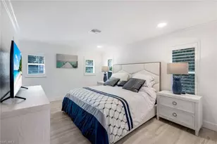 1250 Tuna Ct, Naples, FL 34102 - Photo 17