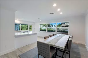 1250 Tuna Ct, Naples, FL 34102 - Photo 15
