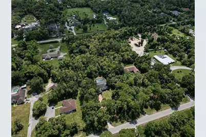 360 Jung Blvd W, Naples, FL 34120 - Photo 13