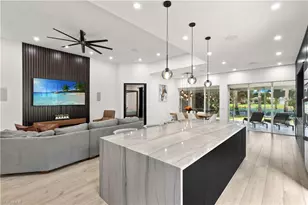 3007 Ellice Way, Naples, FL 34119 - Photo 13