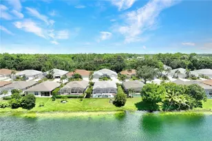 484 Crossfield Cir, Naples, FL 34104 - Photo 37