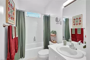 484 Crossfield Cir, Naples, FL 34104 - Photo 23