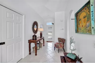 484 Crossfield Cir, Naples, FL 34104 - Photo 5