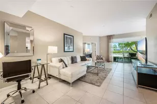 7130 Blue Juniper Ct, Naples, FL 34109 - Photo 3