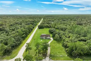 1795 Desoto Blvd S, Naples, FL 34117 - Photo 7