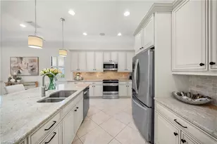 10238 Ashbrook Ct, Fort Myers, FL 33913 - Photo 7
