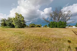 1615 SW 17th Terrace, Cape Coral, FL 33991 - Photo 1