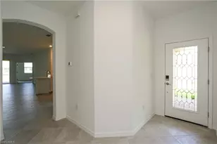2599 Vine Ave, Naples, FL 34120 - Photo 7