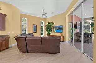5771 Dogwood Way, Naples, FL 34116 - Photo 5