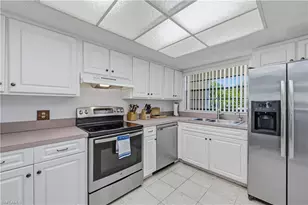 151 Cypress Way E, Naples, FL 34110 - Photo 11