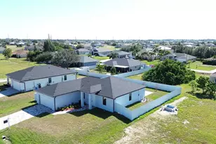 2458 NW 9th Terrace, Cape Coral, FL 33993 - Photo 25