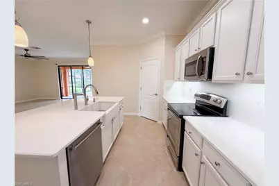 11068 Cherry Laurel Dr, Fort Myers, FL 33912 - Photo 9