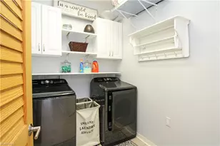 4853 Hampshire Ct, Naples, FL 34112 - Photo 35