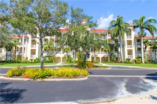 4853 Hampshire Ct, Naples, FL 34112 - Photo 3