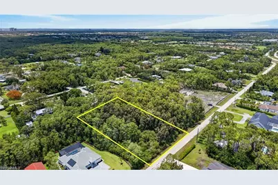 24376 Melaine Ln, Bonita Springs, FL 34135 - Photo 3