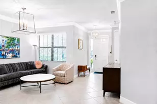 4384 Aurora St, Naples, FL 34119 - Photo 3