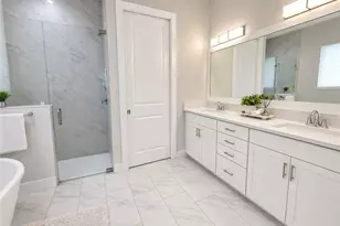 3754 Sapphire Cv Cir, Naples, FL 34114 - Photo 21