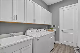 3754 Sapphire Cv Cir, Naples, FL 34114 - Photo 33