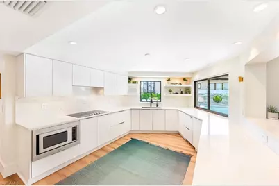 2211 Kingfish Rd, Naples, FL 34102 - Photo 13