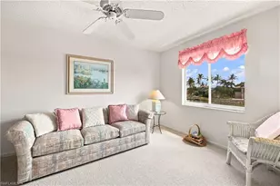 10686 Gulf Shore Dr, Naples, FL 34108 - Photo 17