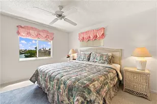 10686 Gulf Shore Dr, Naples, FL 34108 - Photo 19