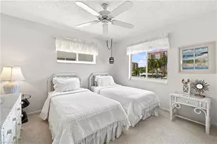10686 Gulf Shore Dr, Naples, FL 34108 - Photo 13