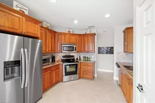 8051 Players Cove Dr, Naples, FL 34113 - Photo 17