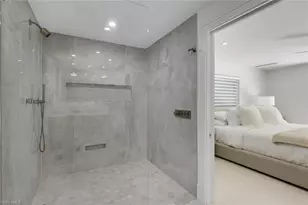 1095 Sandpiper St, Naples, FL 34102 - Photo 29