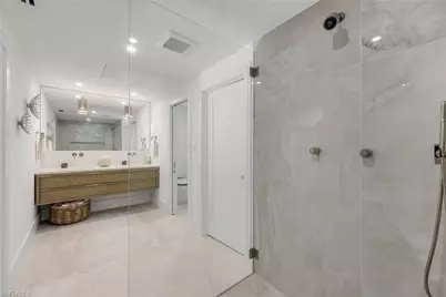 1095 Sandpiper St, Naples, FL 34102 - Photo 27