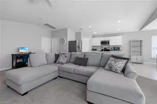 2105 NE 5th Ave, Cape Coral, FL 33909 - Photo 7