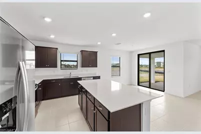 624 Oasis Lake Pl, Lehigh Acres, FL 33936 - Photo 13