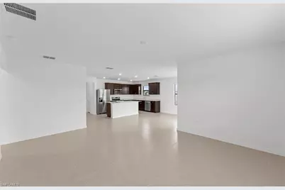 624 Oasis Lake Pl, Lehigh Acres, FL 33936 - Photo 15