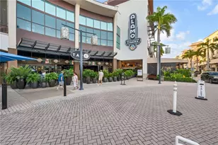 9115 Strada Pl, Naples, FL 34108 - Photo 45