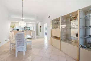 4070 Looking Glass Ln, Naples, FL 34112 - Photo 7