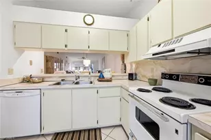 4070 Looking Glass Ln, Naples, FL 34112 - Photo 11