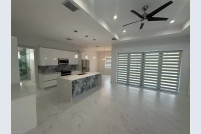 3208 16th Ave SE, Naples, FL 34117 - Photo 5