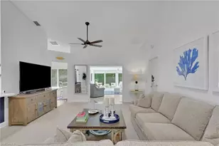 437 Fox Den Cir, Naples, FL 34104 - Photo 3